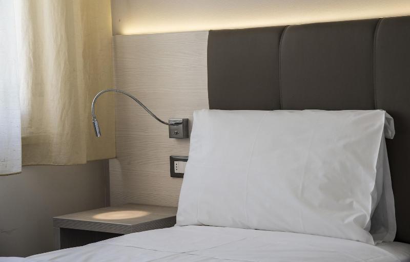Hotel Ariston Bolzano Esterno foto