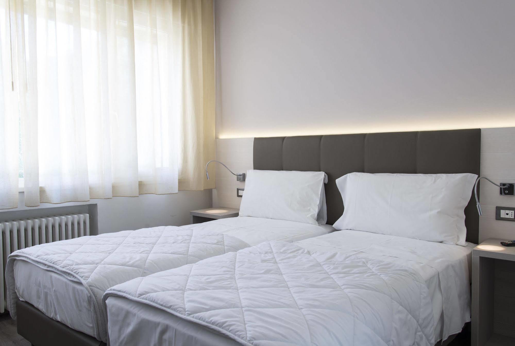Hotel Ariston Bolzano Esterno foto