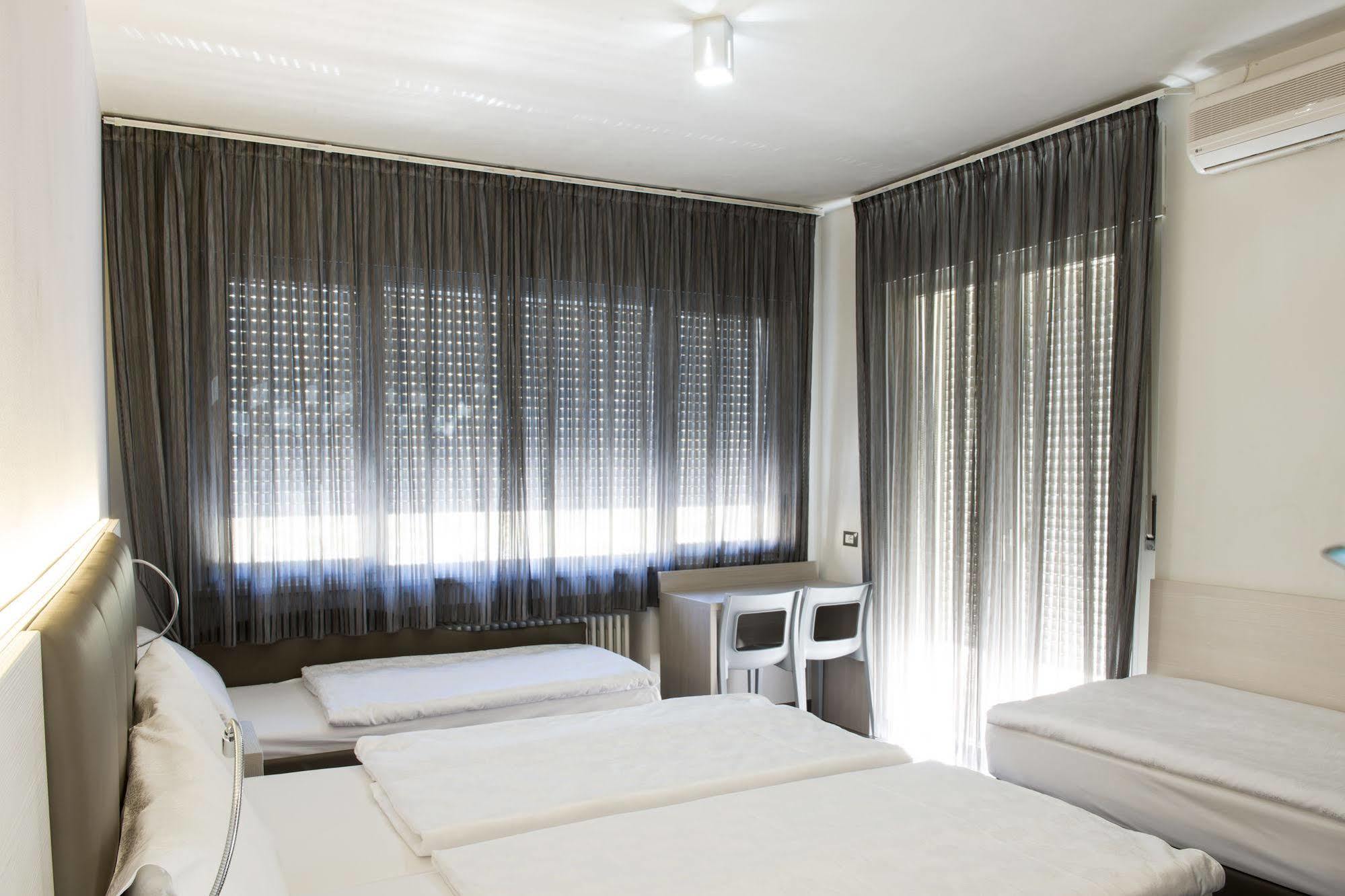 Hotel Ariston Bolzano Esterno foto